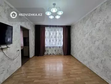 3-комнатная квартира, этаж 1 из 5, 62 м²