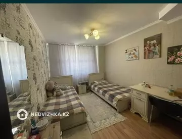 5-комнатный дом, 4.5 соток, 140 м²