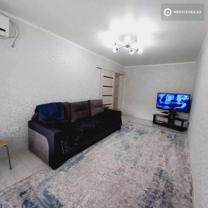 56 м², 2-комнатная квартира, этаж 3 из 4, 56 м², посуточно, изображение - 1