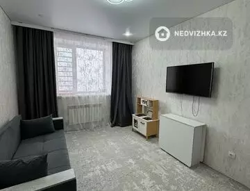 1-комнатная квартира, этаж 9 из 9, 37 м²