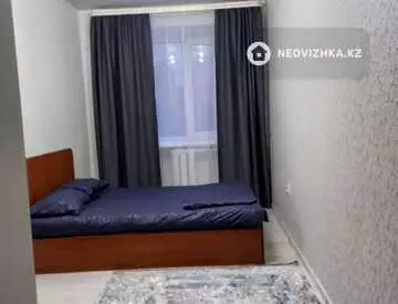 2-комнатная квартира, этаж 3 из 4, 56 м², посуточно