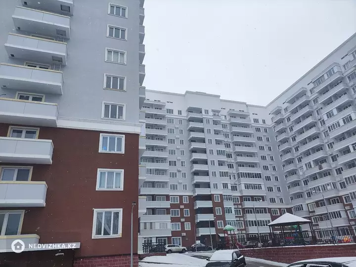 70 м², 2-комнатная квартира, этаж 1 из 12, 70 м², изображение - 1