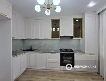 4-комнатная квартира, этаж 9 из 9, 115 м²