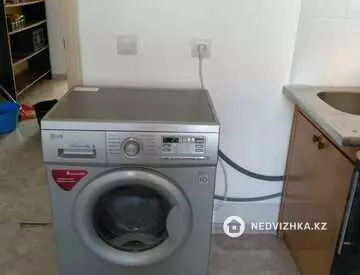 2-комнатная квартира, этаж 1 из 9, 55 м²