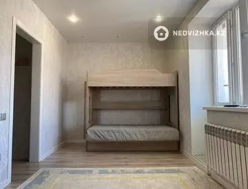 1-комнатная квартира, этаж 4 из 5, 31 м²