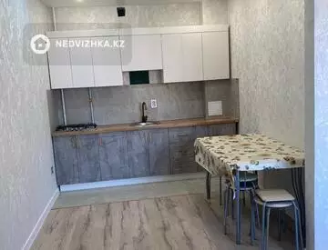 1-комнатная квартира, этаж 4 из 5, 31 м²