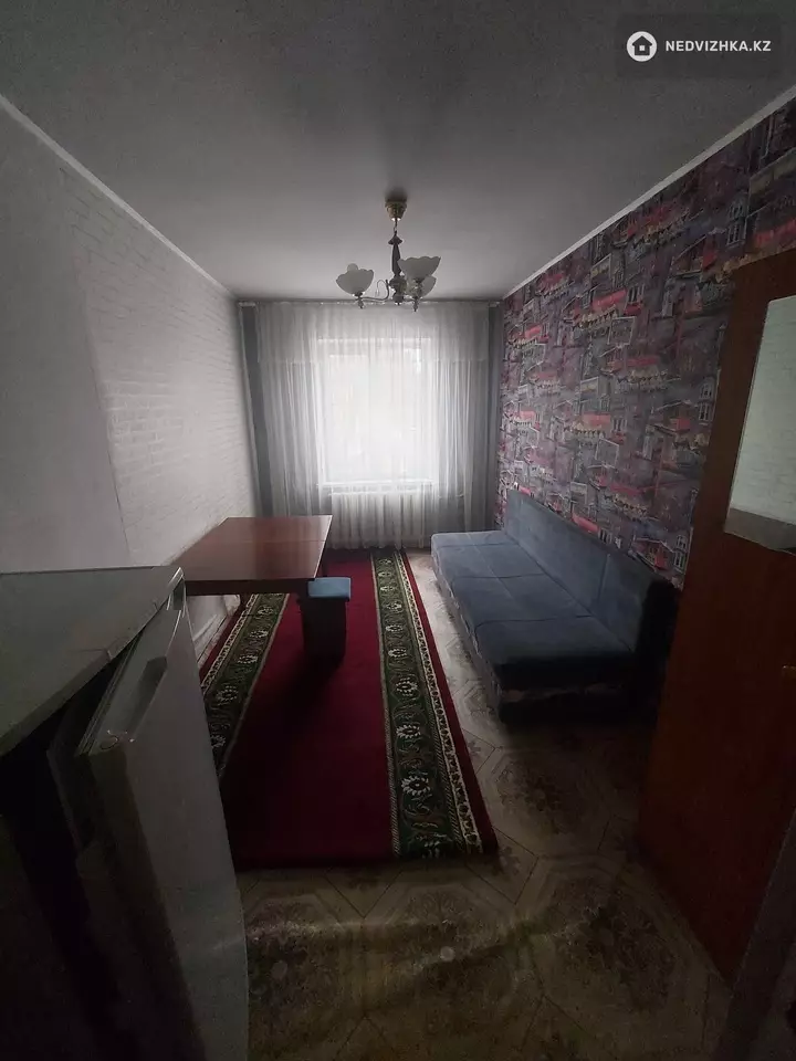 12 м², 1-комнатная квартира, этаж 2 из 4, 12 м², на длительный срок, изображение - 1