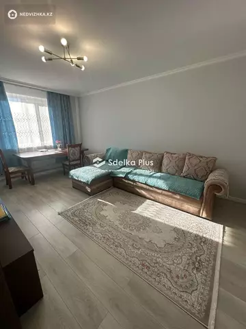 2-комнатная квартира, этаж 4 из 10, 61 м²