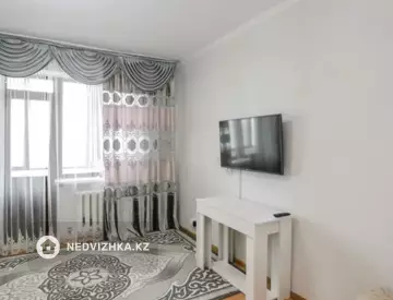 4-комнатная квартира, этаж 10 из 12, 97 м²