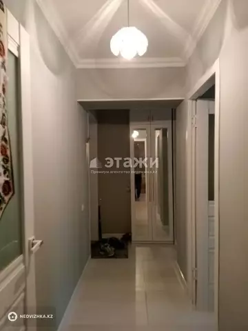 2-комнатная квартира, этаж 3 из 4, 44 м²
