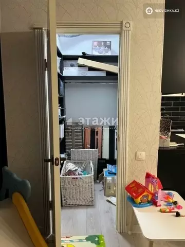 2-комнатная квартира, этаж 1 из 5, 58 м²