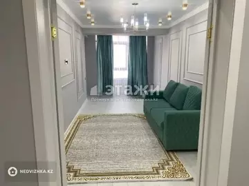 3-комнатная квартира, этаж 8 из 13, 80 м²