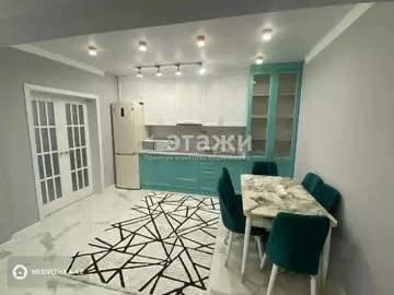 3-комнатная квартира, этаж 8 из 13, 80 м²