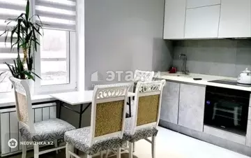 3-комнатная квартира, этаж 3 из 15, 57 м²
