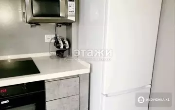 3-комнатная квартира, этаж 3 из 15, 57 м²