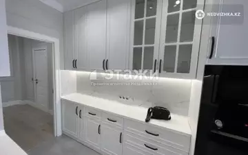 2-комнатная квартира, этаж 5 из 12, 58 м²