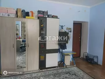 1-комнатная квартира, этаж 1 из 5, 30 м²