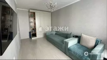 1-комнатная квартира, этаж 1 из 12, 36 м²