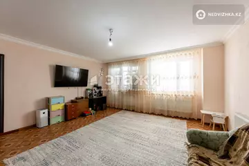 2-комнатная квартира, этаж 7 из 14, 70 м²