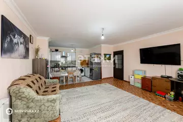 2-комнатная квартира, этаж 7 из 14, 70 м²