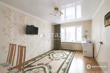1-комнатная квартира, этаж 3 из 5, 30 м²