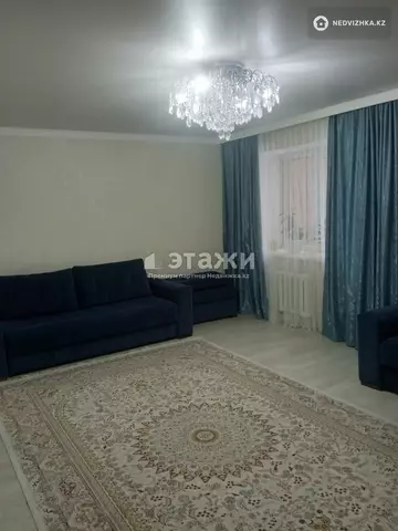 3-комнатная квартира, этаж 1 из 5, 88 м²