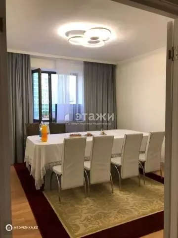 3-комнатная квартира, этаж 2 из 12, 80 м²