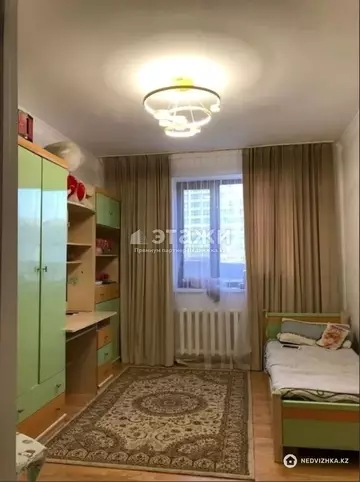 3-комнатная квартира, этаж 2 из 12, 80 м²