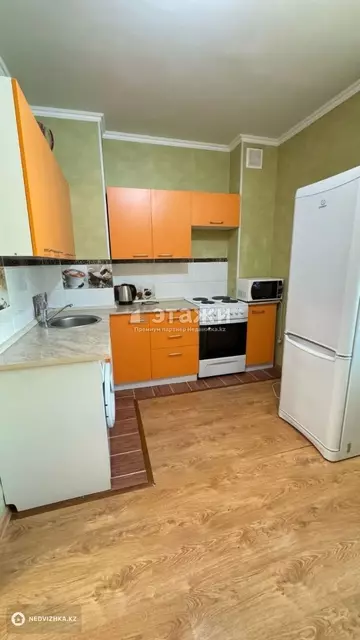 1-комнатная квартира, этаж 5 из 9, 38 м²