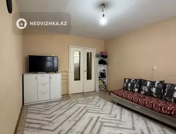 2-комнатная квартира, этаж 5 из 9, 50 м²