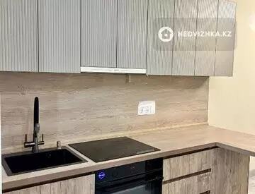 1-комнатная квартира, этаж 2 из 10, 31 м²