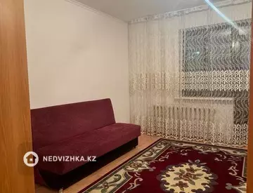 2-комнатная квартира, этаж 3 из 12, 58 м²