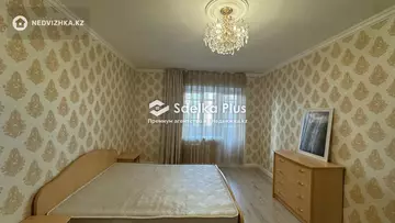 3-комнатная квартира, этаж 4 из 8, 112 м²