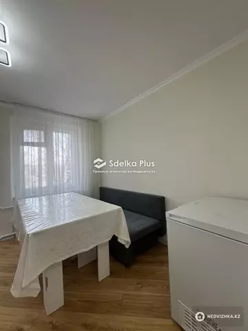 53 м², 3-комнатная квартира, этаж 3 из 5, 53 м², изображение - 0