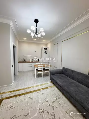 2-комнатная квартира, этаж 10 из 10, 41 м²
