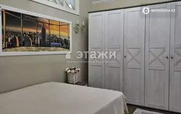 3-комнатная квартира, этаж 4 из 10, 100 м²