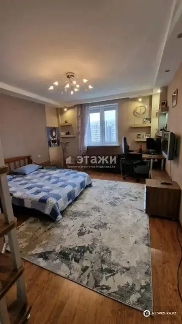 3-комнатная квартира, этаж 7 из 14, 117 м²