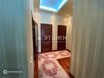 4-комнатная квартира, этаж 11 из 12, 106 м²