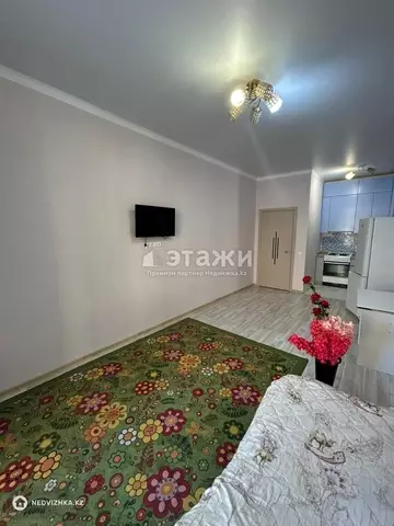2-комнатная квартира, этаж 2 из 9, 52 м²