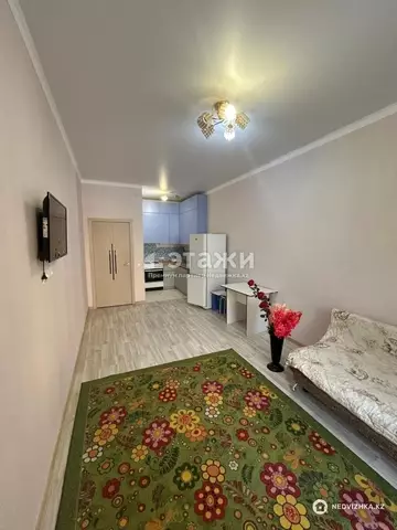 2-комнатная квартира, этаж 2 из 9, 52 м²