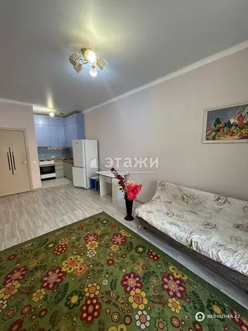 2-комнатная квартира, этаж 2 из 9, 52 м²