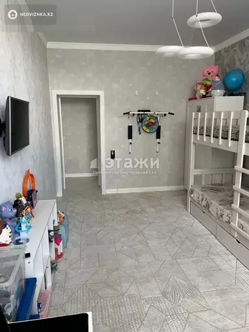 93 м², 3-комнатная квартира, этаж 2 из 19, 93 м², изображение - 6
