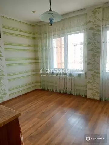 1-комнатная квартира, этаж 10 из 15, 50 м²