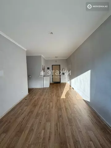 2-комнатная квартира, этаж 8 из 10, 55 м²