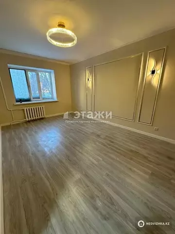 2-комнатная квартира, этаж 1 из 5, 56 м²