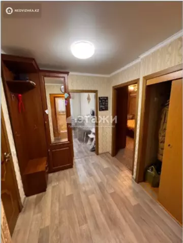 76.6 м², 4-комнатная квартира, этаж 3 из 5, 77 м², изображение - 12