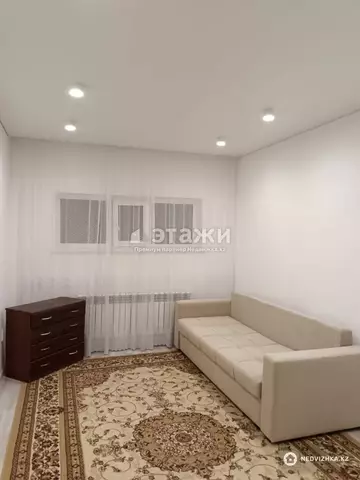 1-комнатная квартира, этаж 15 из 15, 35 м²