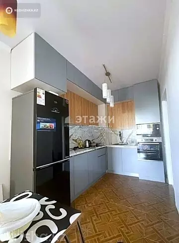 2-комнатная квартира, этаж 18 из 25, 52 м²