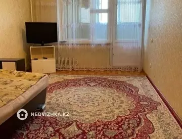 2-комнатная квартира, этаж 3 из 9, 58 м², посуточно