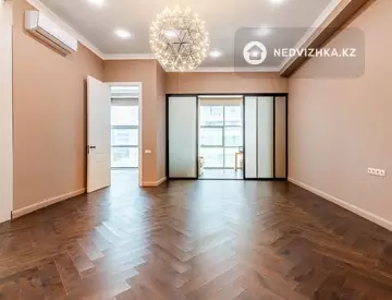 2-комнатная квартира, этаж 5 из 7, 83 м²